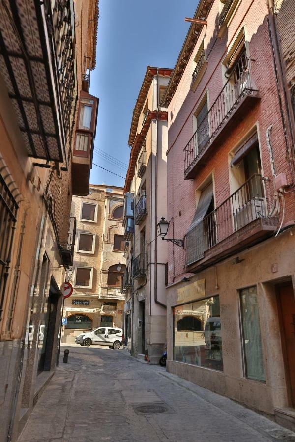La Casa Del Liron By Ap Tolède